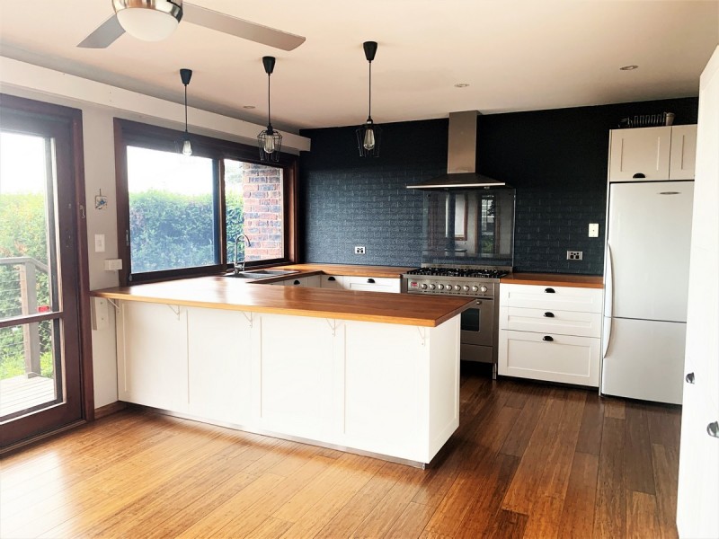 12 Rain Ridge Road, Kurrajong Heights NSW 2758