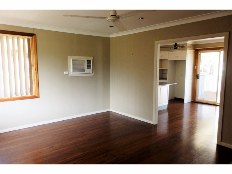 29 Grand Parade, Glossodia NSW 2756