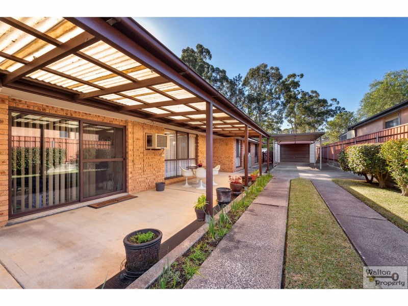 16 Lakeshore Parade, Sussex Inlet NSW 2540