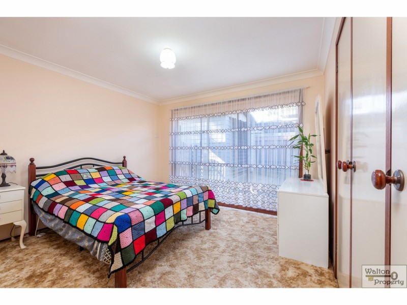 16 Lakeshore Parade, Sussex Inlet NSW 2540