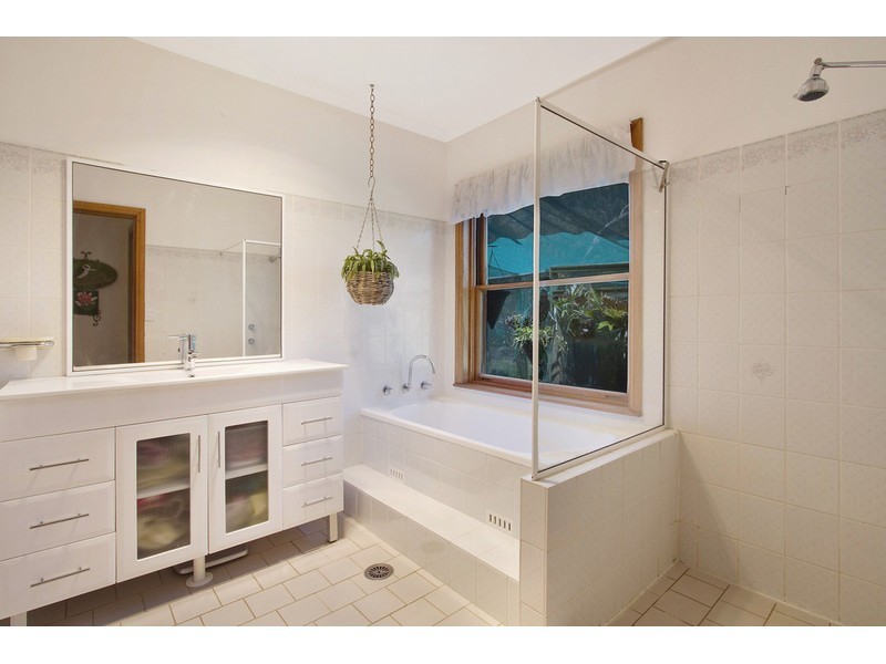 117 Pages Wharf Road, Sackville North NSW 2756