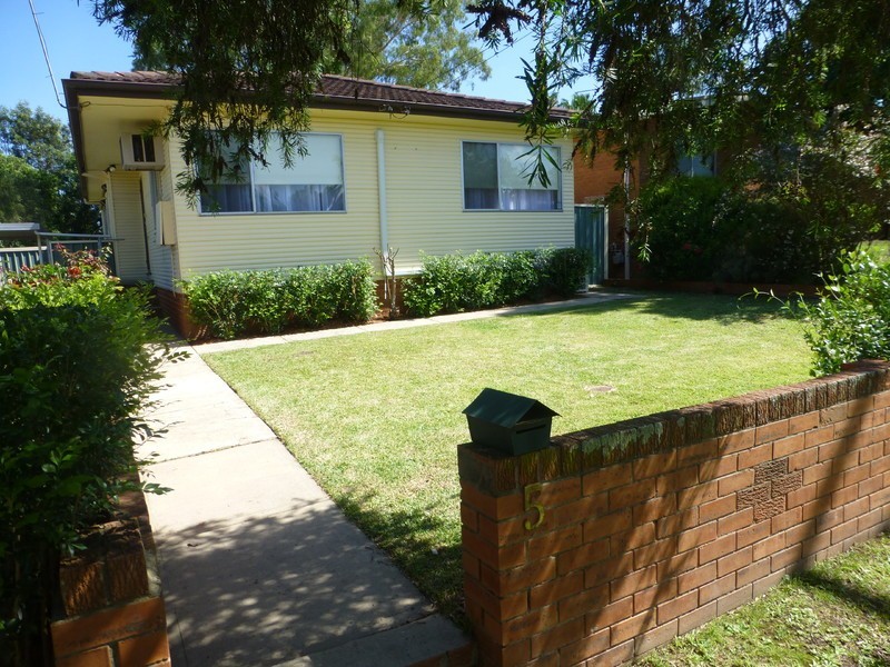 Mcgraths Hill NSW 2756