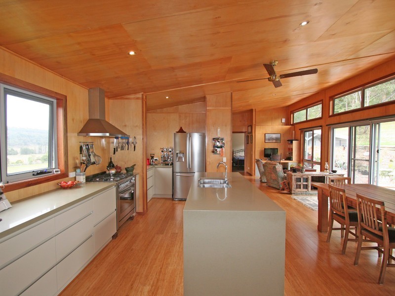 204 Thompsons Road, Milbrodale NSW 2330