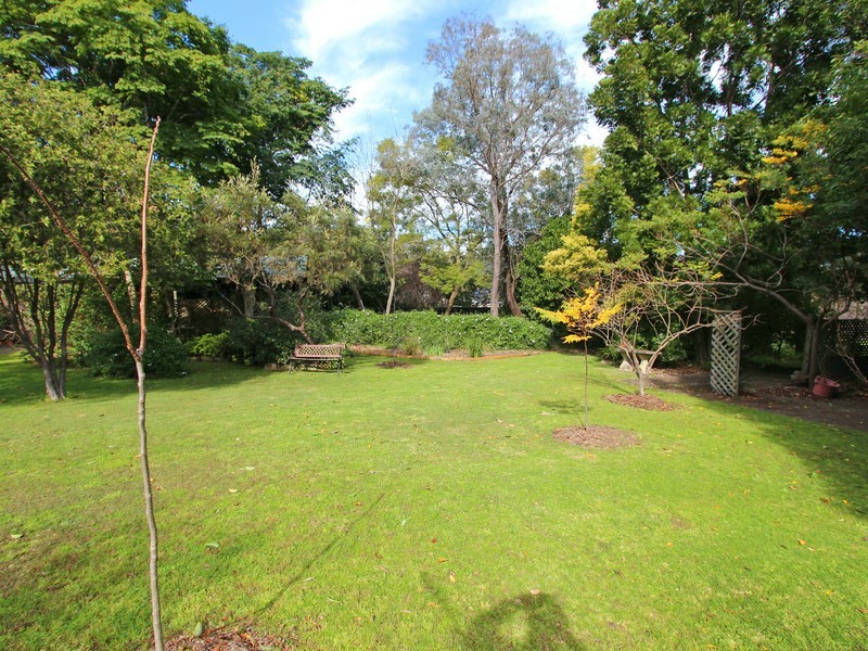13 Camellia Close, Cessnock NSW 2325