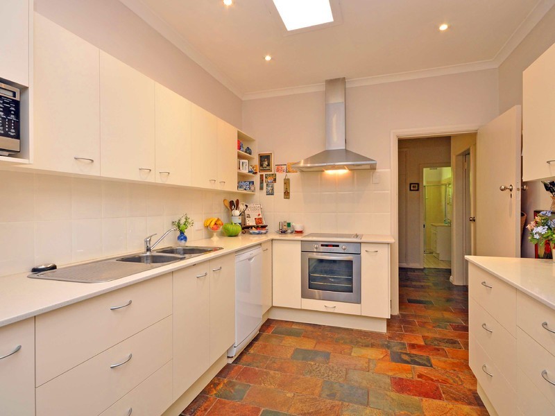 13 Camellia Close, Cessnock NSW 2325