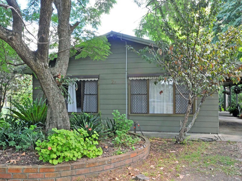 13 Camellia Close, Cessnock NSW 2325