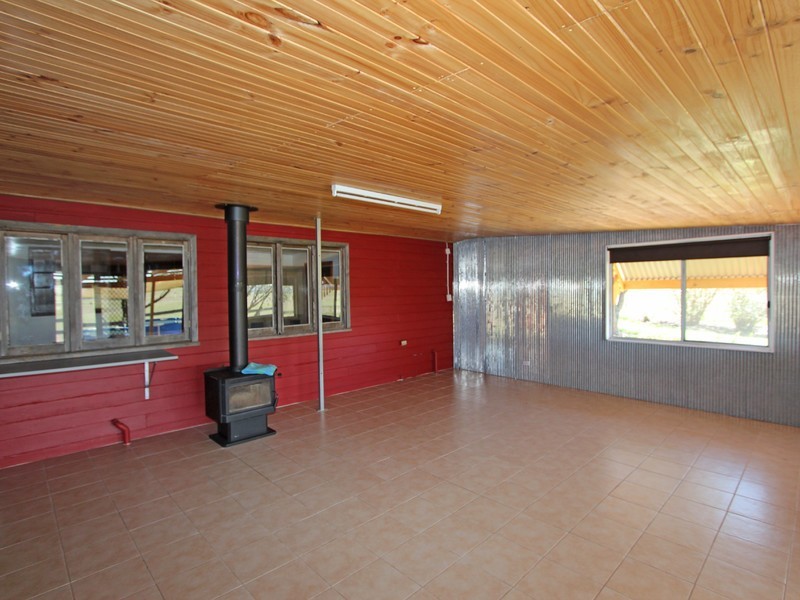 816 Elderslie Road, Elderslie NSW 2335