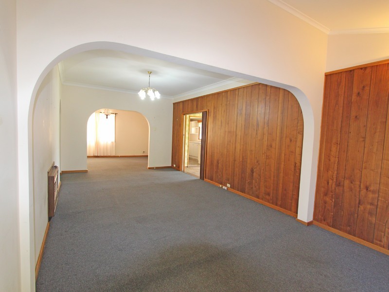 8 Miller Street, Cessnock NSW 2325