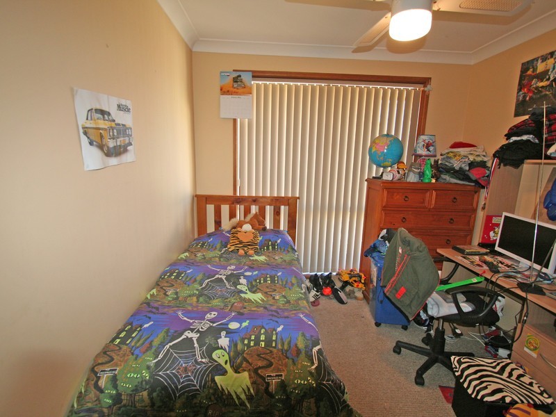 8 Comerford Close, Aberdare NSW 2325