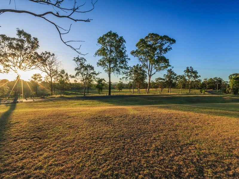 7 Jacaranda Grove, Elrington NSW 2325