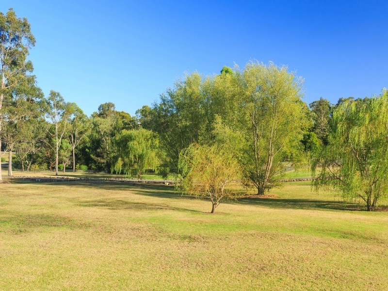 7 Jacaranda Grove, Elrington NSW 2325