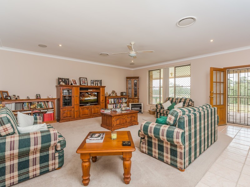7 Jacaranda Grove, Elrington NSW 2325