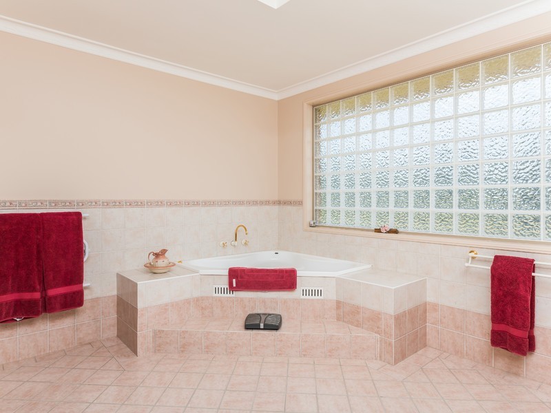 7 Jacaranda Grove, Elrington NSW 2325