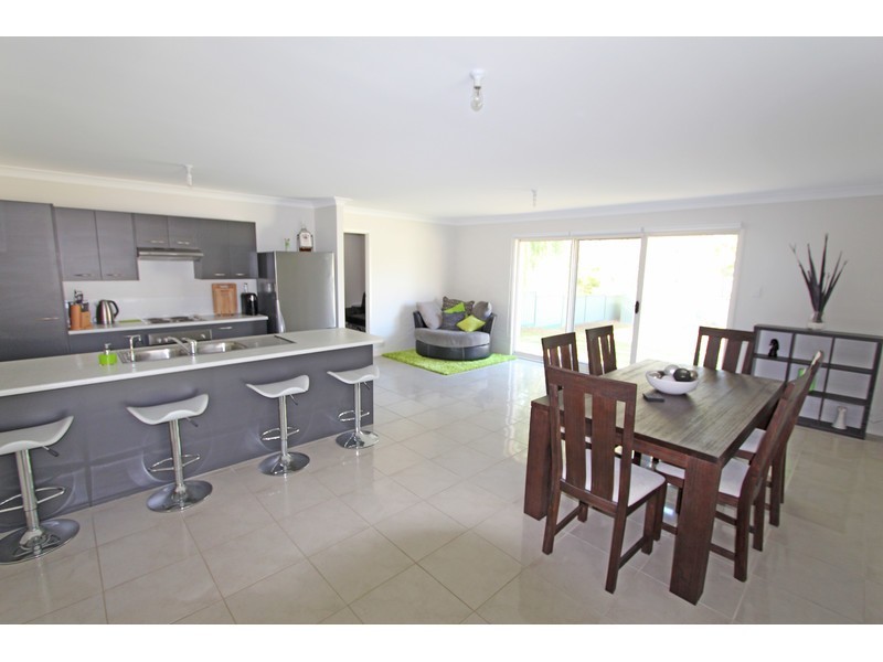 25 Olney Street, Ellalong NSW 2325