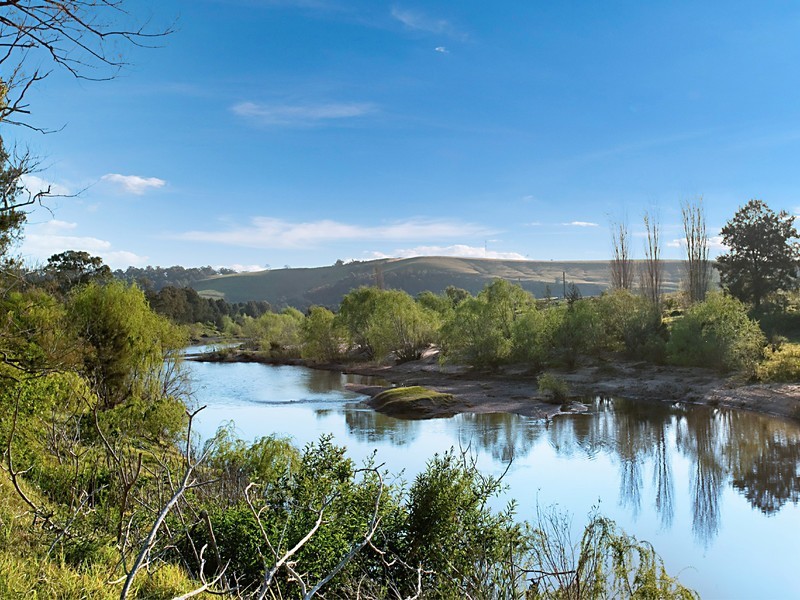 665 Luskintyre Road, Luskintyre NSW 2321