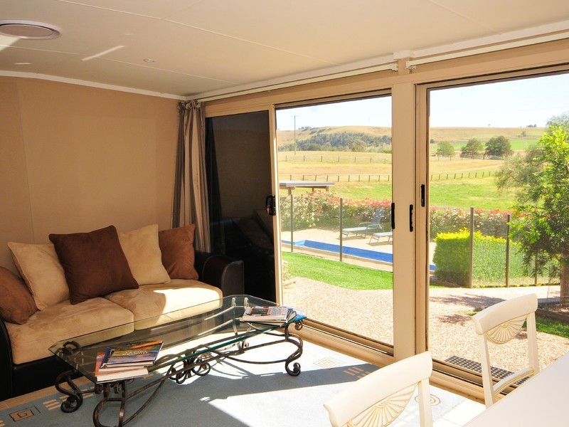 665 Luskintyre Road, Luskintyre NSW 2321