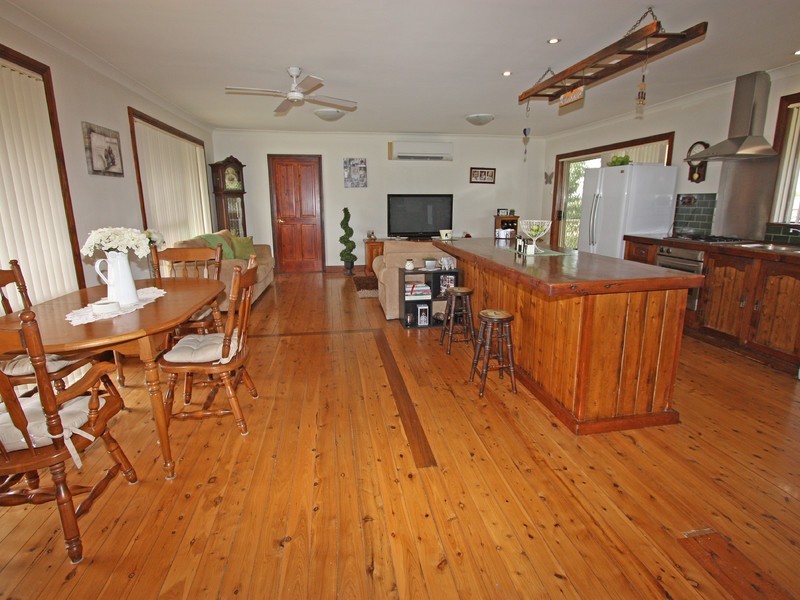 28 Lismore Street, Abermain NSW 2326