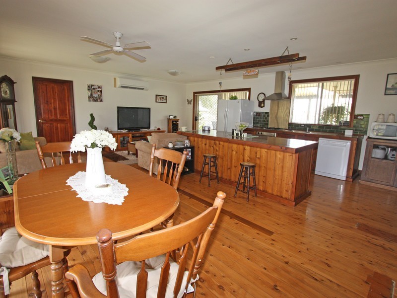 28 Lismore Street, Abermain NSW 2326