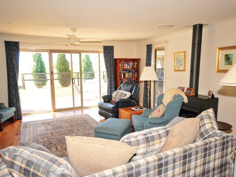 665 Luskintyre Road, Luskintyre NSW 2321