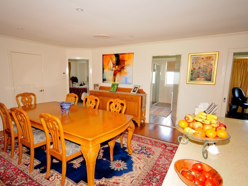 665 Luskintyre Road, Luskintyre NSW 2321