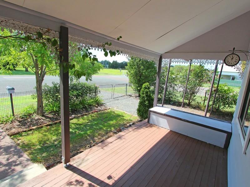 35 Edgeworth Street, Cessnock NSW 2325