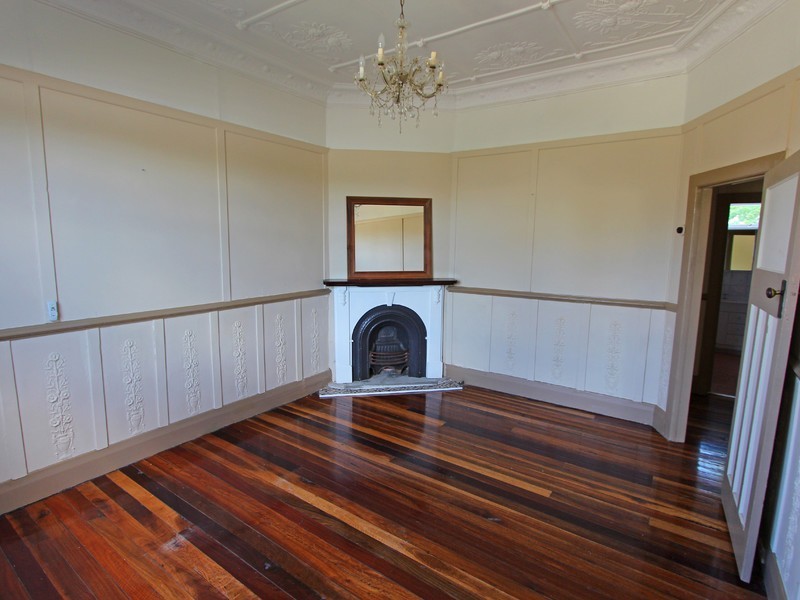 35 Edgeworth Street, Cessnock NSW 2325