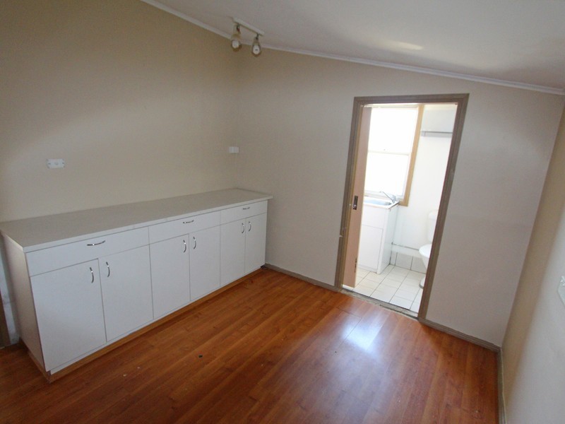 35 Edgeworth Street, Cessnock NSW 2325