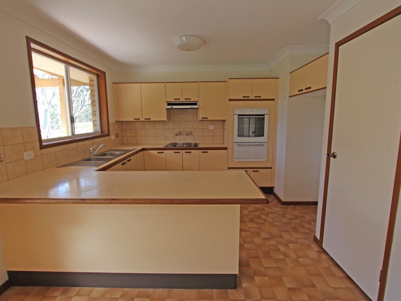 25 Mayne Street, North Rothbury NSW 2335