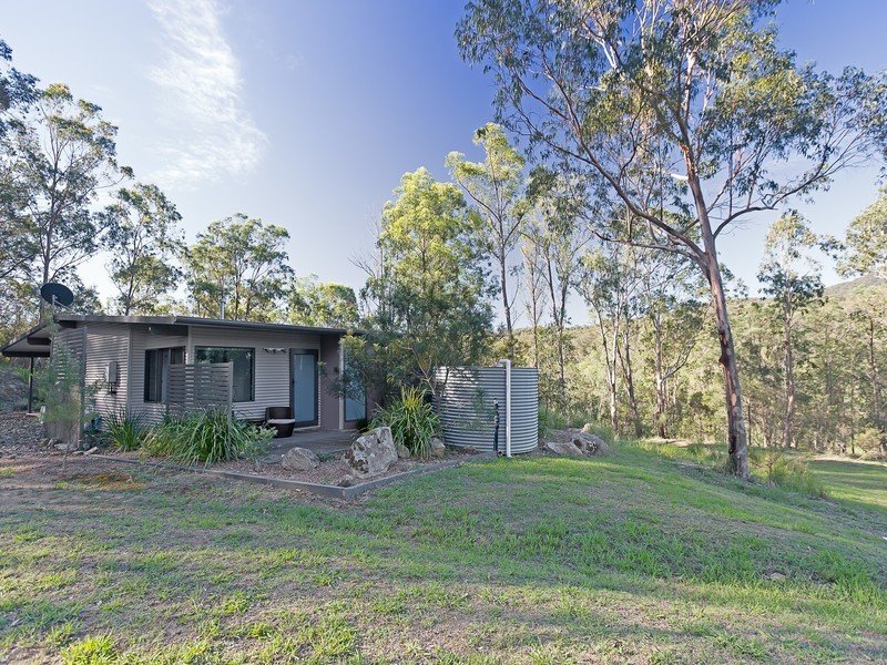 118 Narone Creek Road, Wollombi NSW 2325