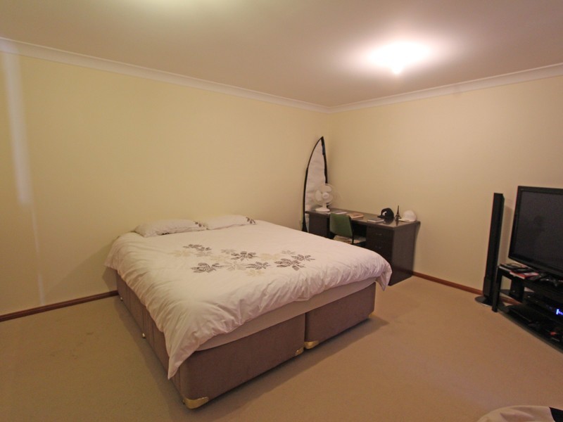 76 Lismore Street, Abermain NSW 2326