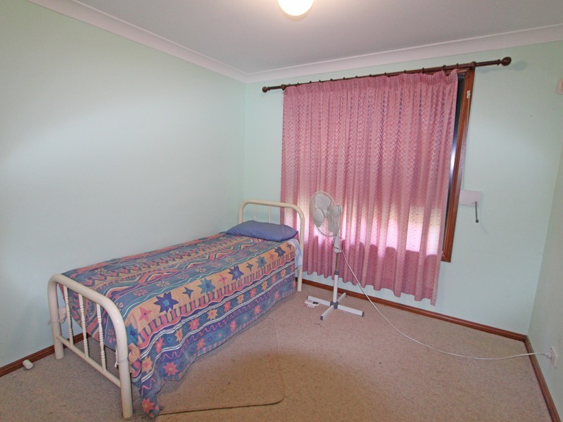 76 Lismore Street, Abermain NSW 2326