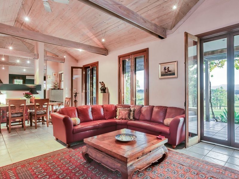 1274 Wine Country Drive, Rothbury NSW 2320