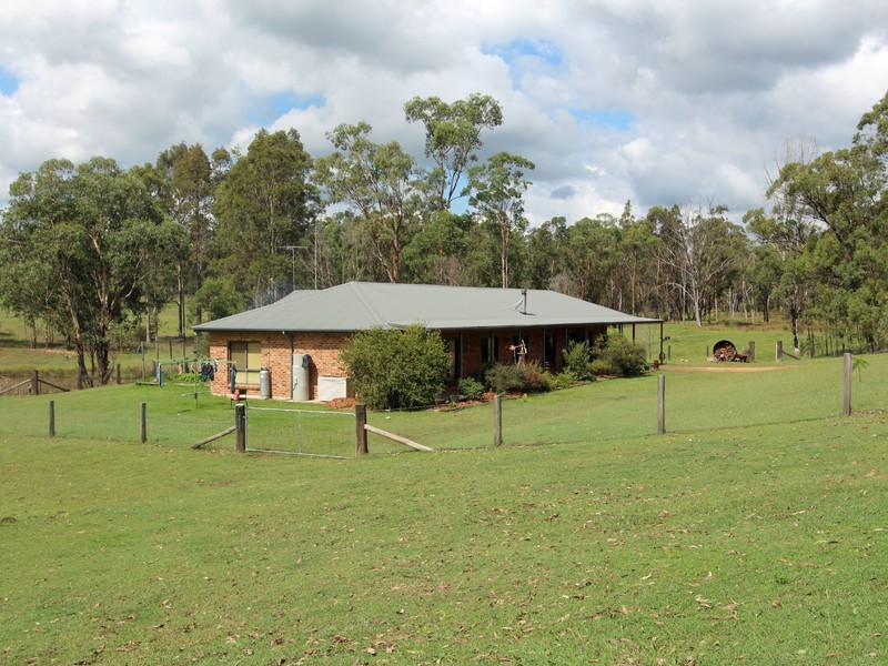249 Tuckers Lane, Greta NSW 2334