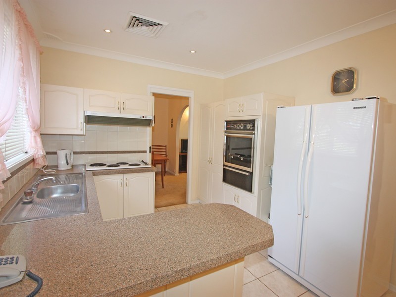 23 Burnett Street, Cessnock NSW 2325