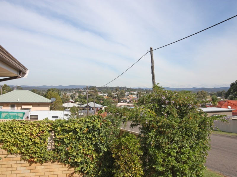 23 Burnett Street, Cessnock NSW 2325