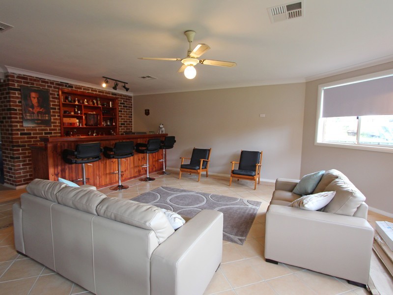 6 Short Street, Ellalong NSW 2325