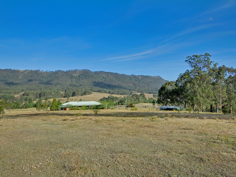 690 Lambs Valley Road, Lambs Valley NSW 2335