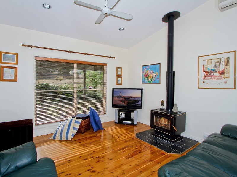 690 Lambs Valley Road, Lambs Valley NSW 2335