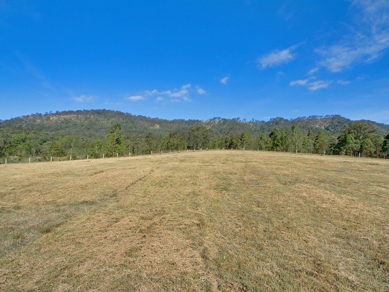 690 Lambs Valley Road, Lambs Valley NSW 2335
