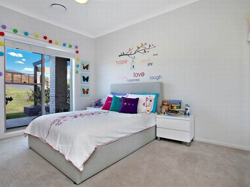 8 Loch Katrine Drive, Lochinvar NSW 2321