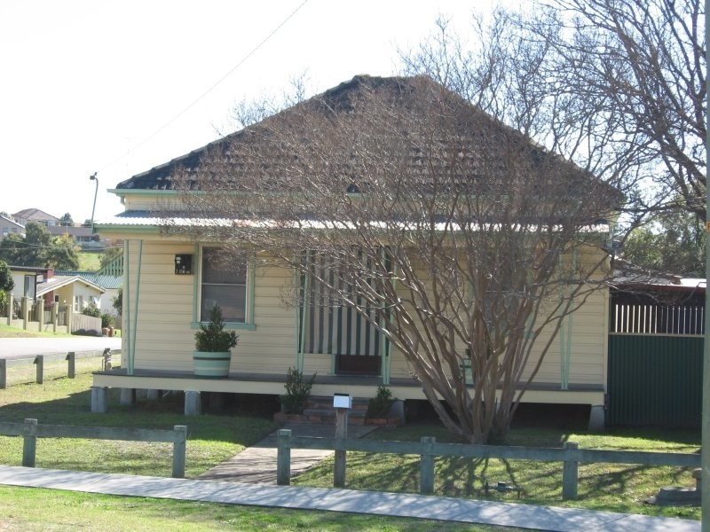 14 Mount View Road, Cessnock NSW 2325
