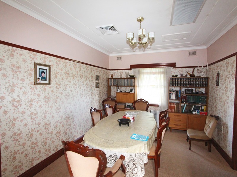 702 Wollombi Road, Bishops Bridge NSW 2326