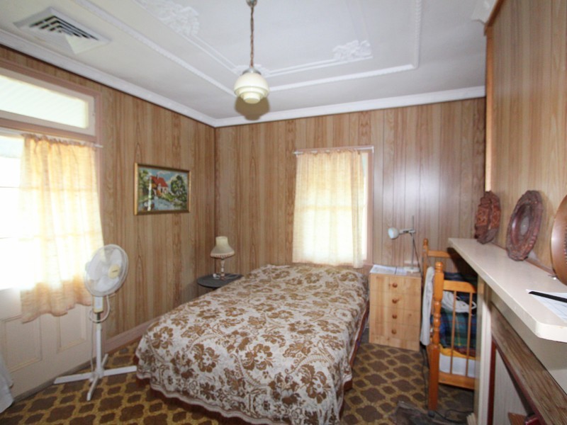 702 Wollombi Road, Bishops Bridge NSW 2326