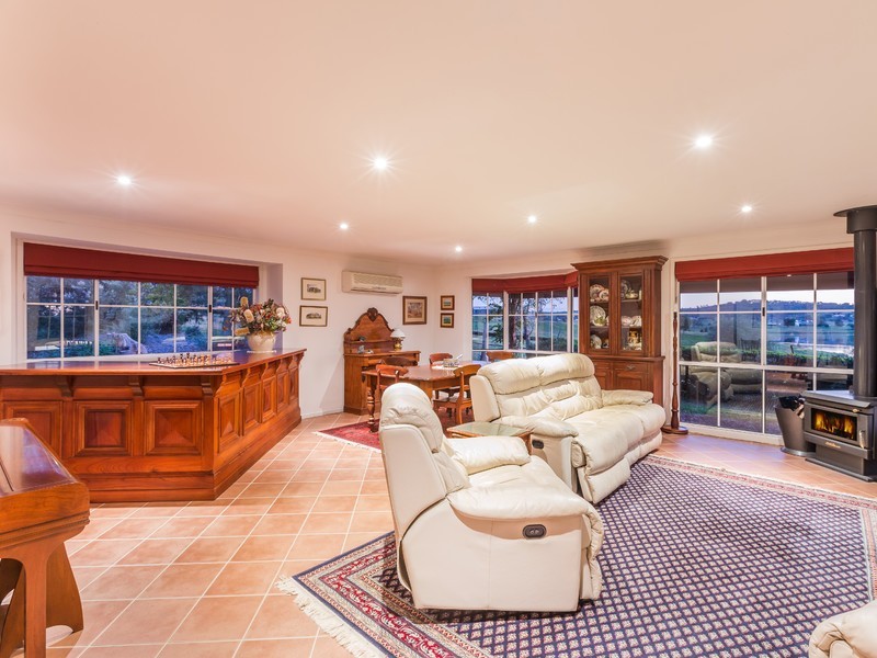 93 Luskintyre Road, Luskintyre NSW 2321