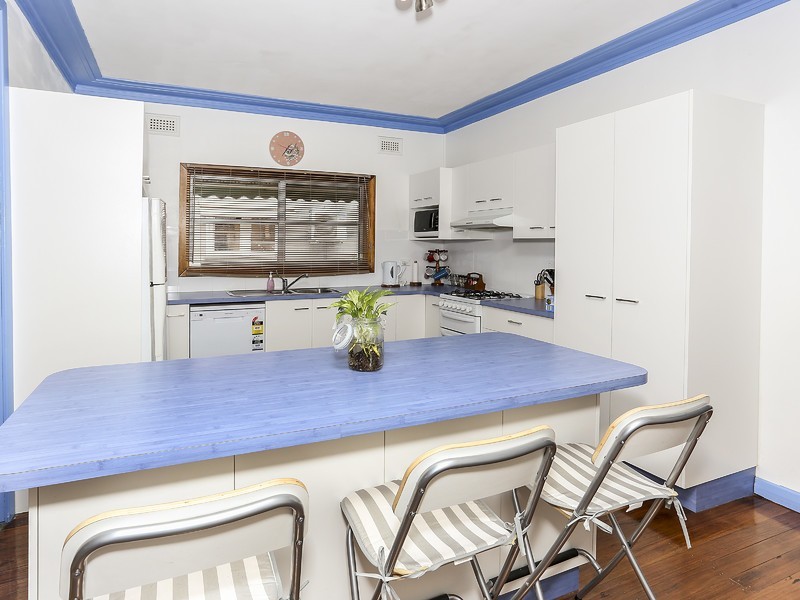 13 Guest Street, Cessnock NSW 2325