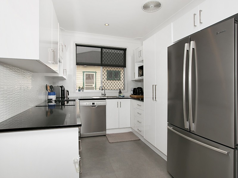 17 Mills Crescent, Cessnock NSW 2325