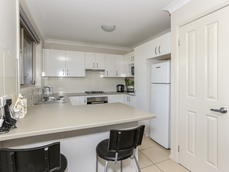 2/6 Kearsley Street, Cessnock NSW 2325