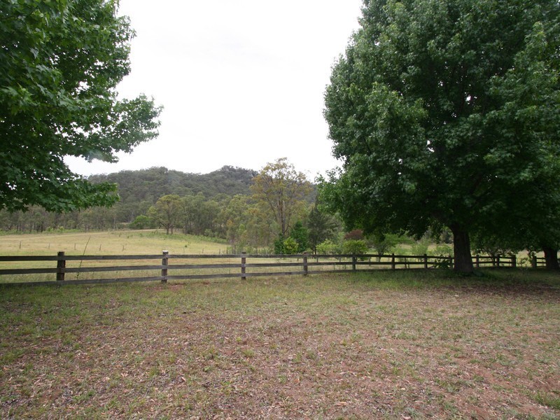1076 Wollombi Road, Broke NSW 2330