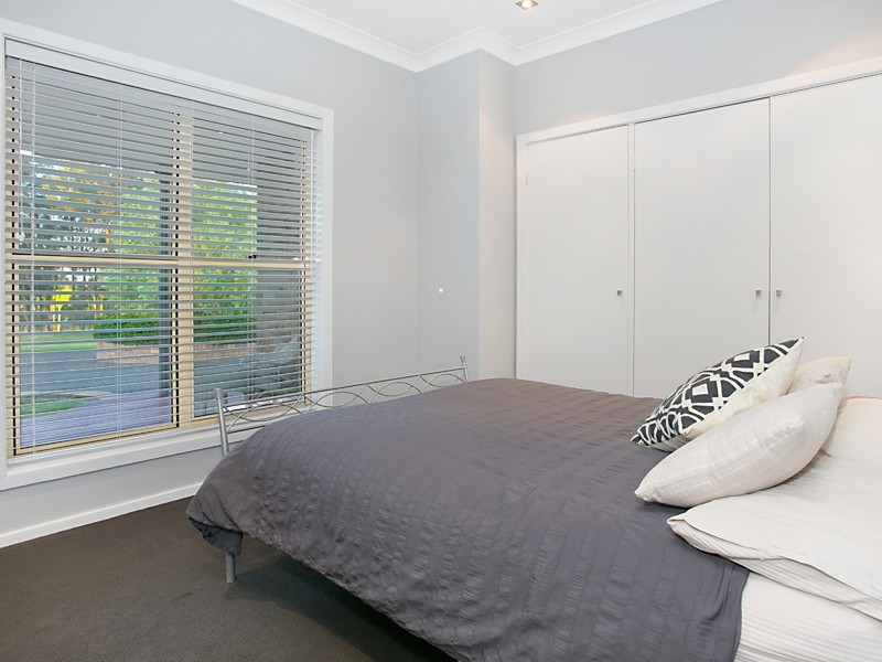 102 Olsen Road, Lovedale NSW 2325