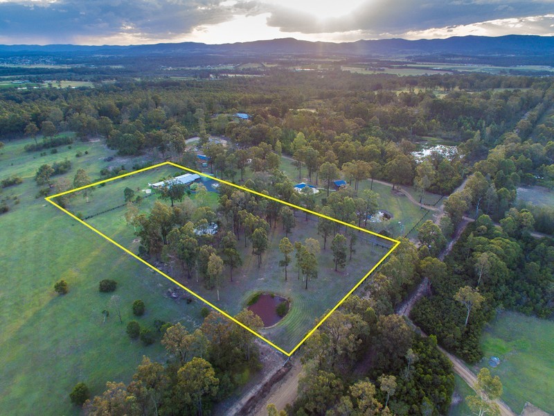 102 Olsen Road, Lovedale NSW 2325